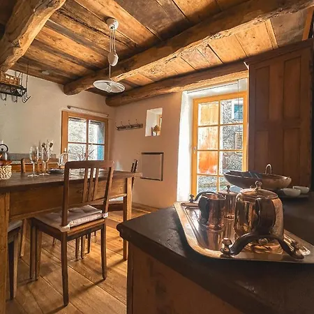 Di Sotto, House & Breakfast Bed and breakfast 4*