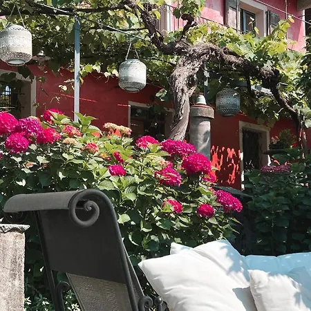 Di Sotto, House & Breakfast