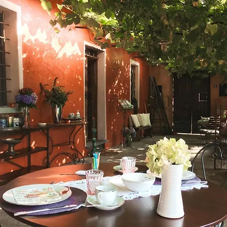 Bed and breakfast Di Sotto, House & Breakfast