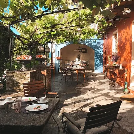 Di Sotto, House & Breakfast Bed and breakfast Muralto