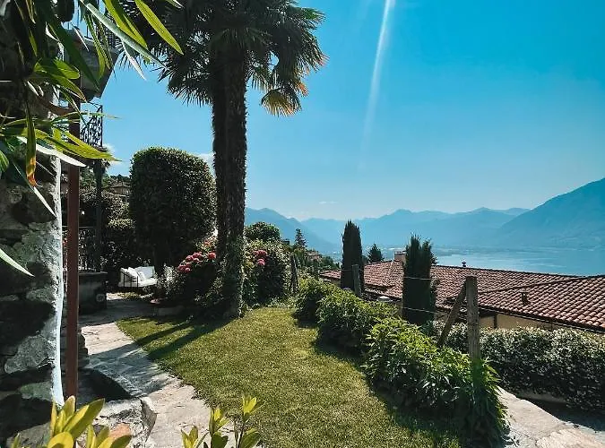 B&B Di Sotto, House & Breakfast 4*