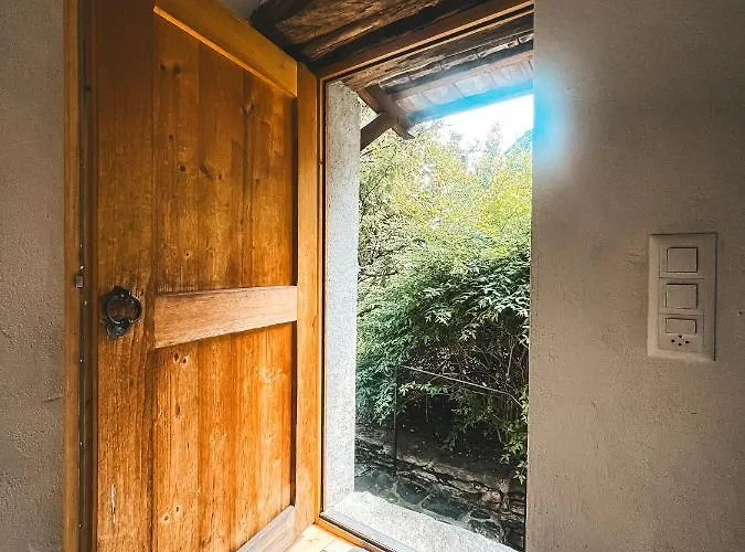 Di Sotto, House & Breakfast B&B Muralto