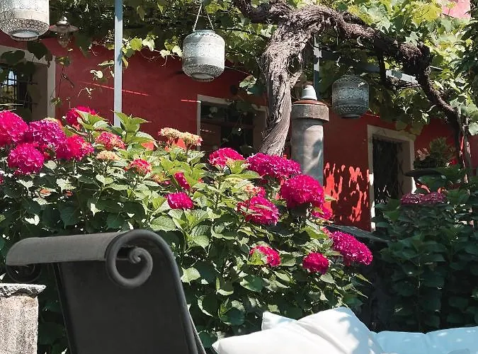 Di Sotto, House & Breakfast