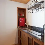 فندق مبيت وإفطار Di Sotto, House & Breakfast Muralto