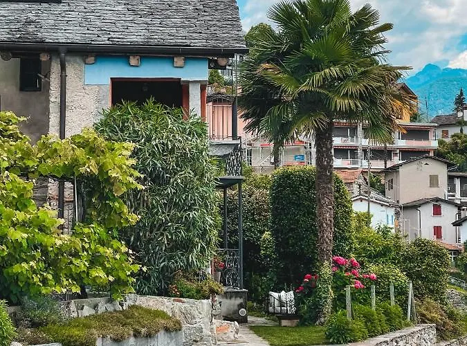 Bed & Breakfast Di Sotto, House & Breakfast Muralto