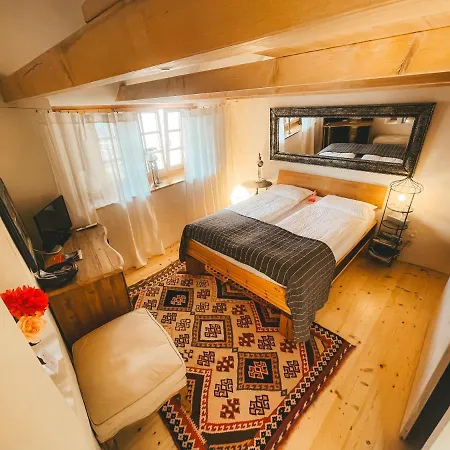 Di Sotto, House & Breakfast 4* Muralto