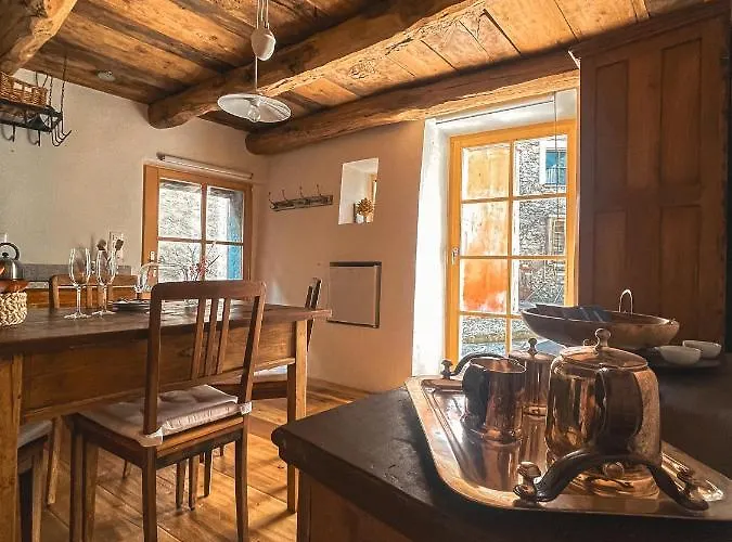 Di Sotto, House & Breakfast فندق مبيت وإفطار 4*