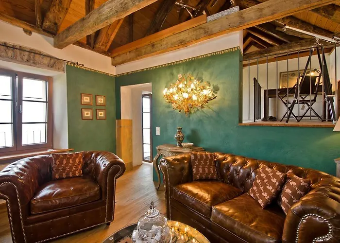 فندق مبيت وإفطار Di Sotto, House & Breakfast 4*