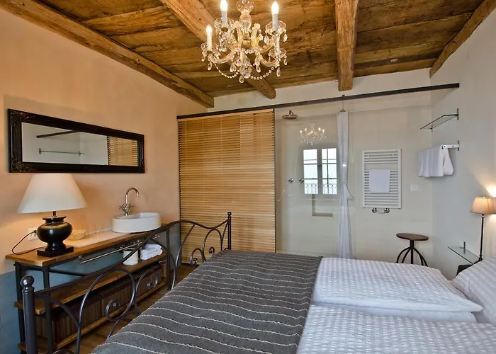 فندق مبيت وإفطار Di Sotto, House & Breakfast