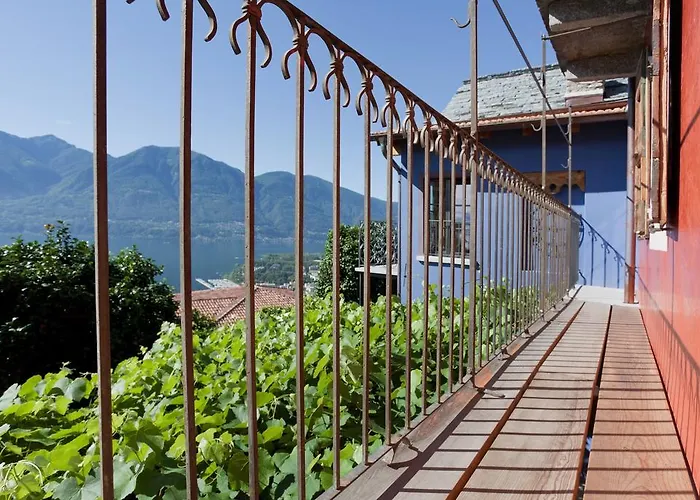 فندق مبيت وإفطار Di Sotto, House & Breakfast 4*