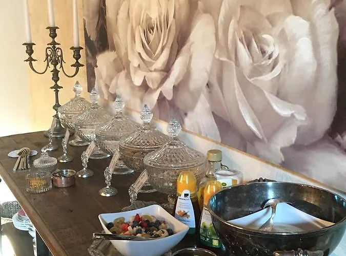 Di Sotto, House & Breakfast فندق مبيت وإفطار Muralto